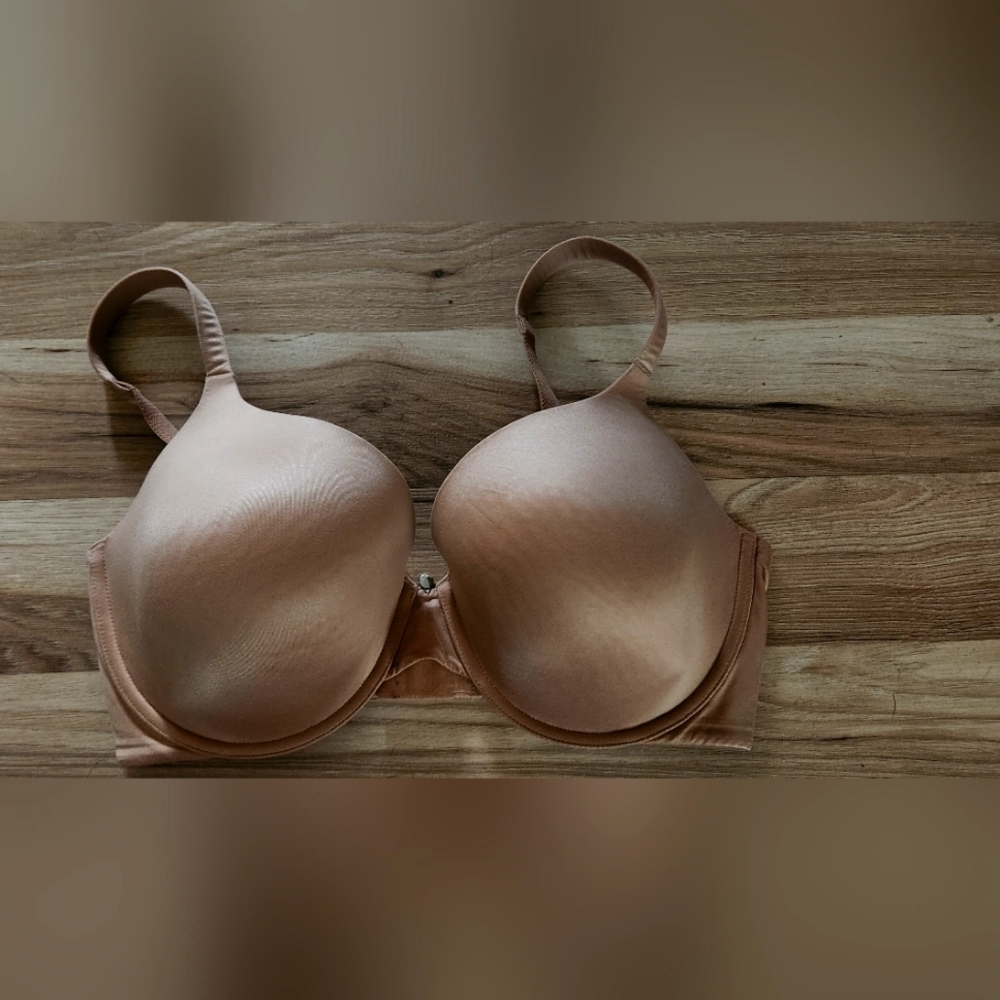 Victoria's Secret 36DDD Tan Bra